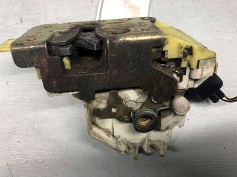 Замок двери задней левой Ford Focus, 2004 г., OEM XS41A26412BG, арт. B42929031