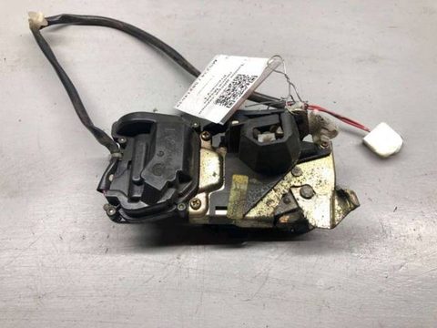 Замок двери задней левой Mazda Premacy, 2002 г., OEM CB0773310E, арт. B58214639