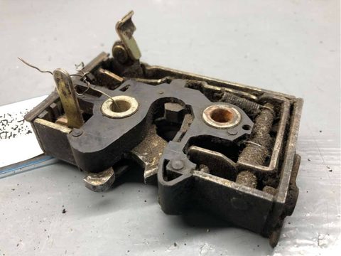 Замок двери задней левой Volkswagen Jetta, 1992 г., OEM 193839015C, арт. B72062699_2