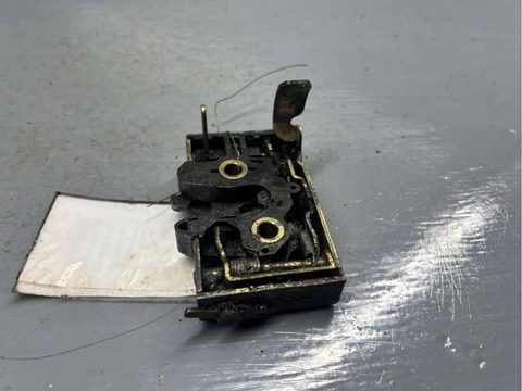 Замок двери задней левой Seat Toledo, 1994 г., OEM 1L0839015, арт. B74747474, фото 2