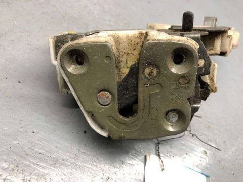 Замок двери задней левой Nissan Primera, 1996 г., OEM 8250386J15, арт. B75361247, фото 3