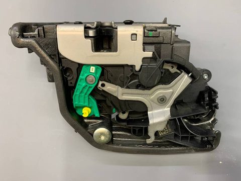 Замок двери задней правой BMW X1 F48, 2021 г., OEM 51227281940, арт. 10946_2