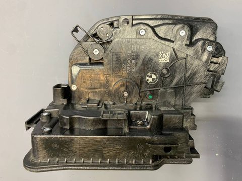 Замок двери задней правой BMW 5 G30/G31, 2018 г., OEM 51227281940, арт. 10946_3