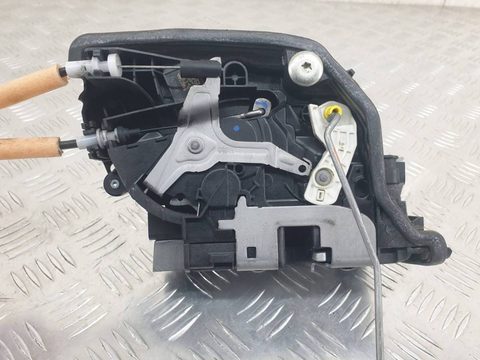 Замок двери задней правой BMW 5 G30/G31, 2017 г., OEM 7477698, арт. 13317, фото 4