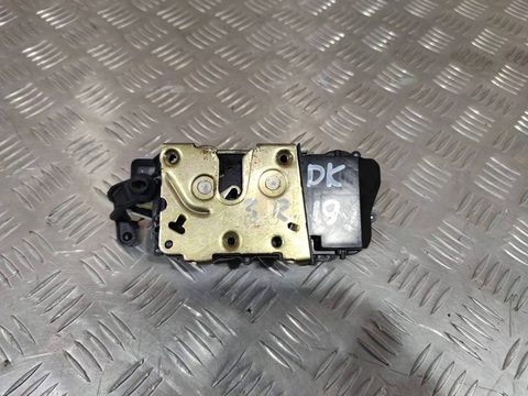 Замок двери задней правой Citroen Xsara, 1998 г., OEM 913884, арт. 17898120