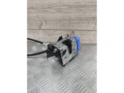 Замок двери задней правой Audi A4, 2000 г., OEM 8D0839016A, арт. 17898471, фото 2