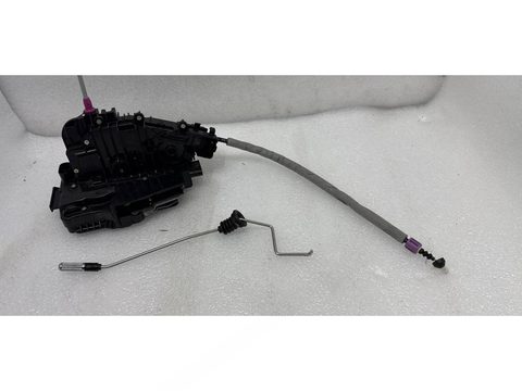 Замок двери задней правой Mercedes GLS X166, 2017 г., OEM A0997304800, арт. 27991, фото 2