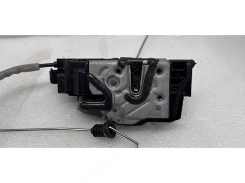 Замок двери задней правой Mercedes GLS X166, 2017 г., OEM A0997304800, арт. 27991, фото 6