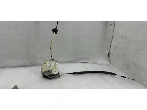 Замок двери задней правой Porsche Panamera, 2018 г., OEM 971807085, арт. 28763