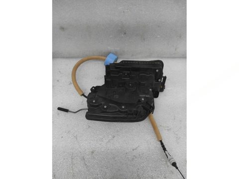 Замок двери задней правой BMW 5 G30/G31, 2018 г., OEM 18283810, арт. 29915