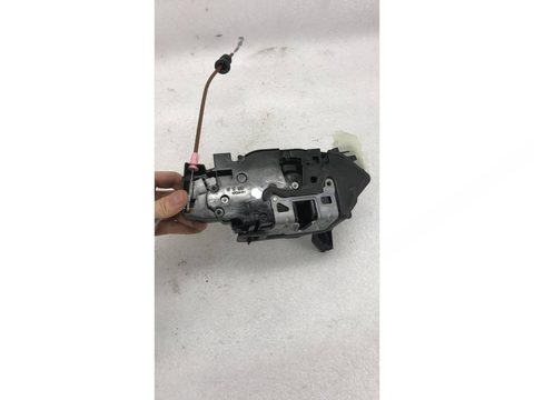 Замок двери задней правой Mercedes GLC X254, 2022 г., OEM A0997303101, арт. 30697, фото 3