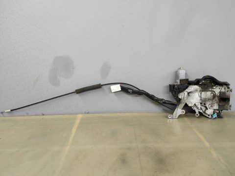 Замок двери задней правой Toyota Sienna, 2007 г., арт. 308408