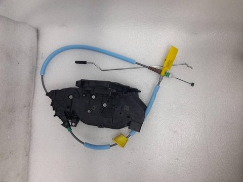 Замок двери задней правой BMW i4 G26, 2024 г., OEM 744505414, арт. 30903