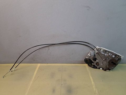 Замок двери задней правой Toyota Sienna, 2011 г., арт. 317809
