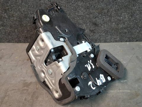 Замок двери задней правой Volkswagen Taos, 2025 г., OEM 2GJ839016C, арт. 328315