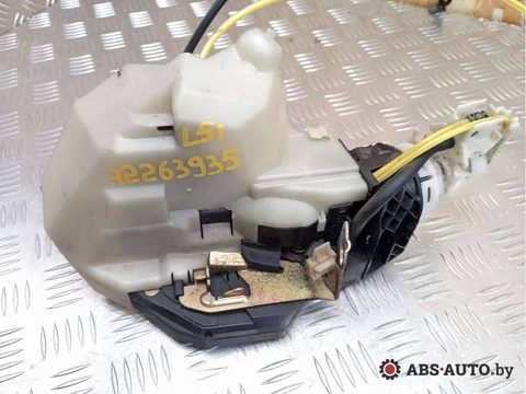 Замок двери задней правой Mercedes S W220, 2002 г., OEM 2207304035, арт. 72263935, фото 2