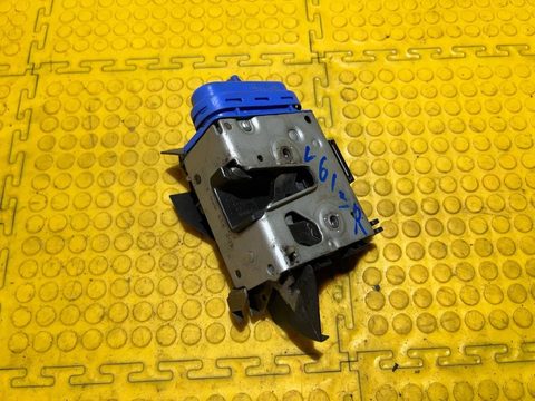 Замок двери задней правой Audi A4, 2000 г., арт. 92598