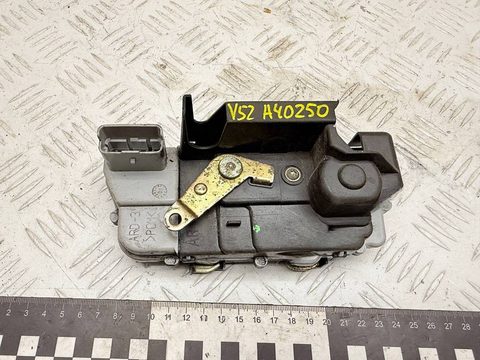 Замок двери задней правой Citroen C5, 2002 г., OEM 9138A2, арт. A40250_1