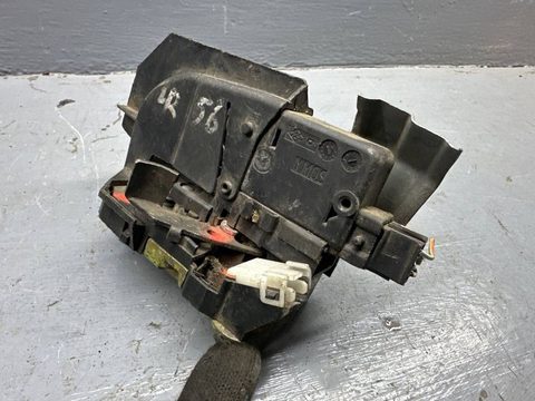 Замок двери задней правой Renault Safrane, 1997 г., арт. B108176684