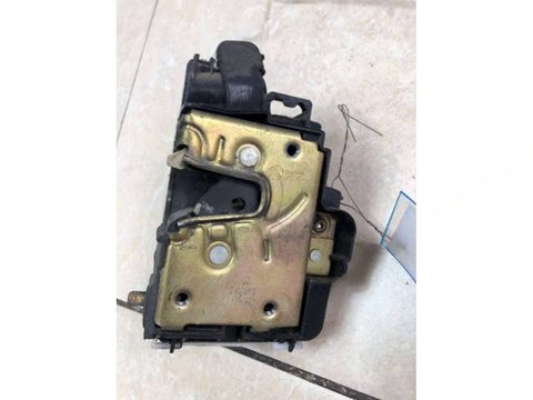 Замок двери задней правой Seat Cordoba, 1997 г., OEM 6K4839016E, арт. B30075811, фото 3