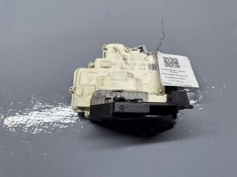 Замок двери задней правой Volkswagen Passat B6, 2009 г., OEM 3C4839016A, арт. B41022266