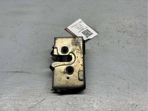 Замок двери задней правой Audi 80 B3, 1989 г., OEM 893839016C, арт. B41162160