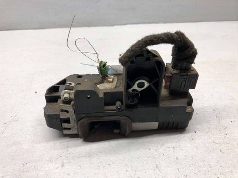 Замок двери задней правой Opel Meriva, 2006 г., OEM 13154794, арт. B42927980
