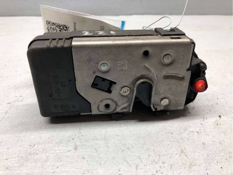 Замок двери задней правой Opel Corsa C, 2001 г., OEM 13154794, арт. B42927980_2