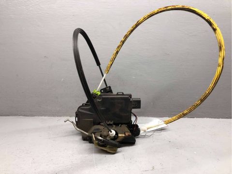 Замок двери задней правой Audi A6 C5 (S6,RS6), 2000 г., OEM 4B0839016G, арт. B67589766