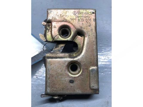 Замок двери задней правой Volkswagen Passat B3, 1990 г., OEM 357839016B, арт. B72062079