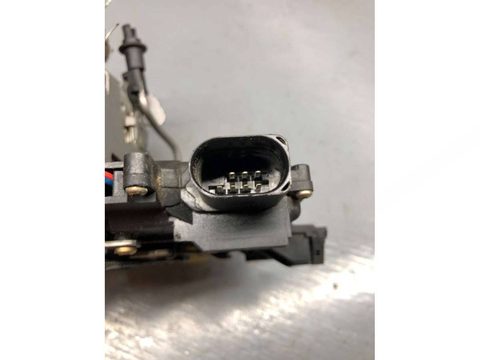 Замок двери задней правой Audi A6 C5 (S6,RS6), 2004 г., OEM 4B0839016G, арт. B75360236, фото 4