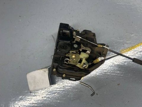 Замок двери задней правой Audi A6 Allroad C5, 2000 г., OEM 4B0839016G, арт. B86901498_2, фото 2