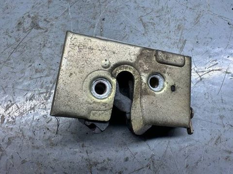 Замок двери задней правой Audi 80 B3, 1989 г., OEM 893839016A, арт. B92487862