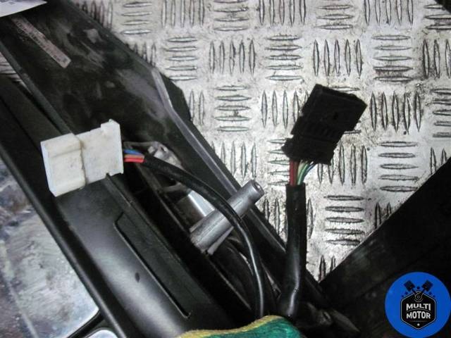 Зеркало наружное левое Mercedes Sprinter, 2011 г., OEM 9068101519, арт. 00077992, фото 2
