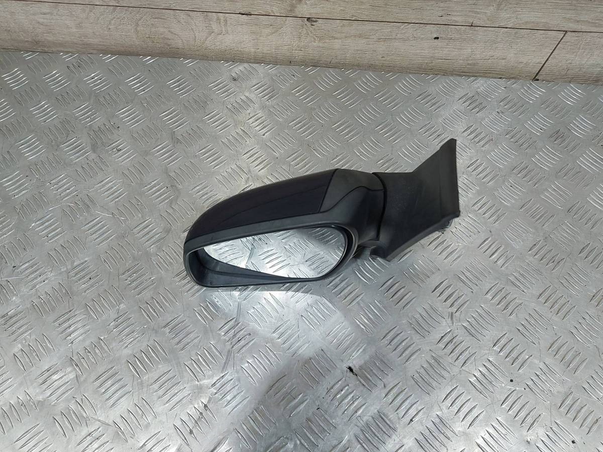 Зеркало наружное левое Ford Focus, 2005 г., арт. 88200159
