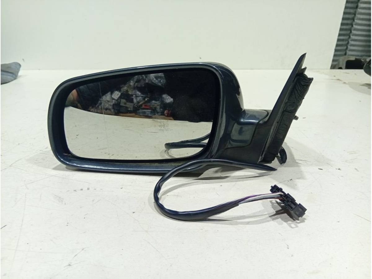 Зеркало наружное левое Volkswagen Passat B5, 2003 г., арт. 93737248