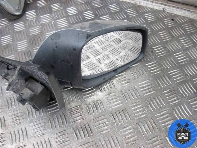 Зеркало наружное правое Renault Megane, 2011 г., арт. 00082108