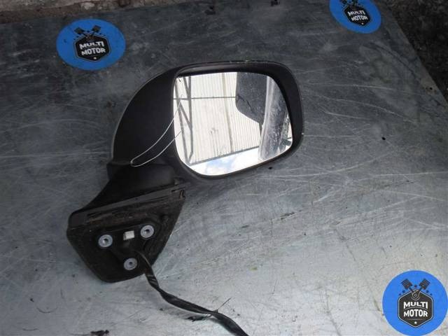 Зеркало наружное правое Toyota Auris, 2008 г., арт. 00100096