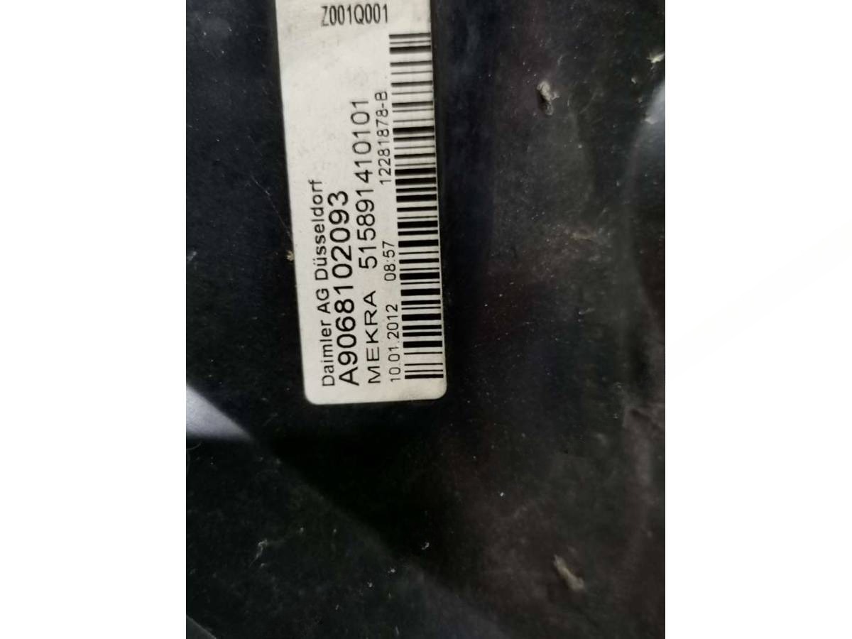Зеркало наружное правое Mercedes Sprinter, 2013 г., OEM A9068102093, арт. 19640178_2, фото 3
