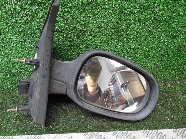 Зеркало наружное правое Renault Scenic, 2001 г., арт. 67699