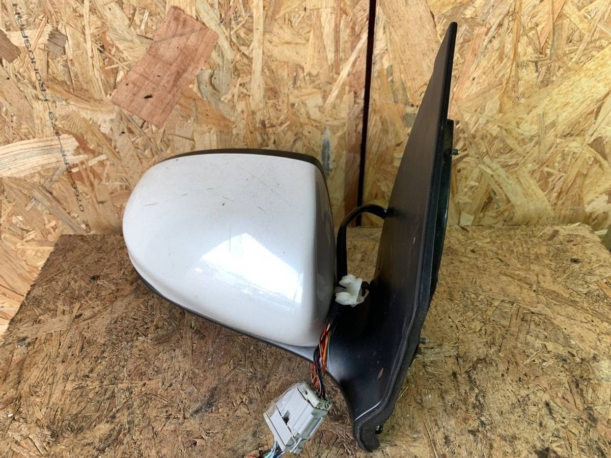Зеркало наружное правое Honda Civic, 2014 г., OEM Z97931270, арт. 94495412