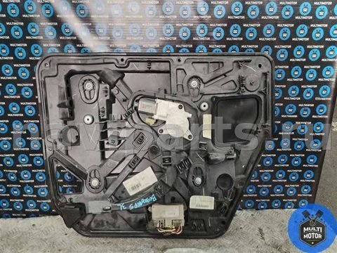 Стеклоподъёмник электрический задний левый Chrysler Voyager, 2033 г., арт. 00120332