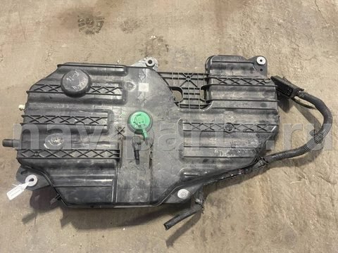Бак AdBlue Renault Megane, 2018 г., OEM 208S32661, арт. 02331802