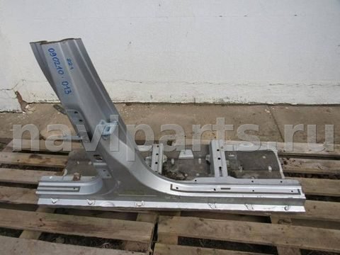 Стойка кузовная центральная правая Mercedes S W221, арт. 090210-013