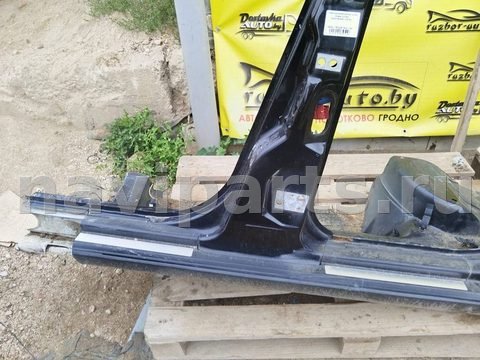 Стойка кузовная центральная левая Audi A6 C5 4B, арт. 102004