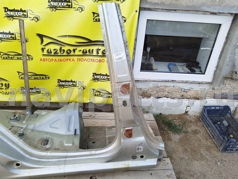 Стойка кузовная центральная правая Dacia Logan, арт. 102276