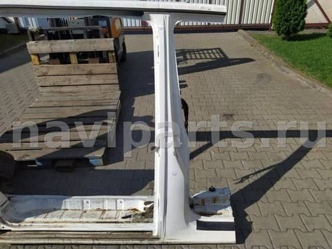 Стойка кузовная центральная правая Volkswagen Transporter, арт. 10412552