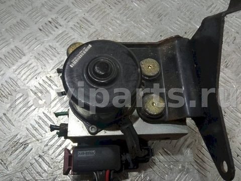 Блок ABS Renault Master, 2002 г., OEM 10094614033, арт. 1056456