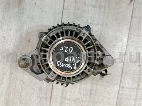 Генератор Toyota Yaris, 2002 г., арт. 105667996