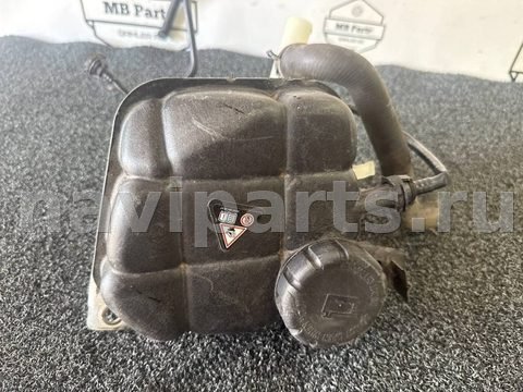Бачок расширительный Audi A3 W166, 2017 г., OEM a1665000049, арт. 1184, фото 4